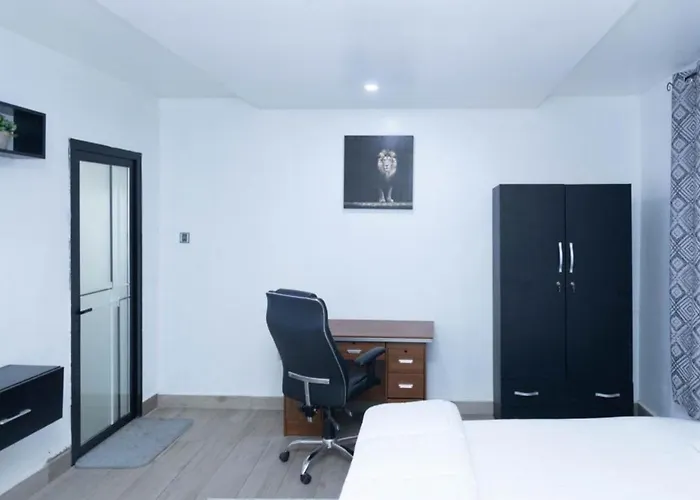 7 Brothers Apartments